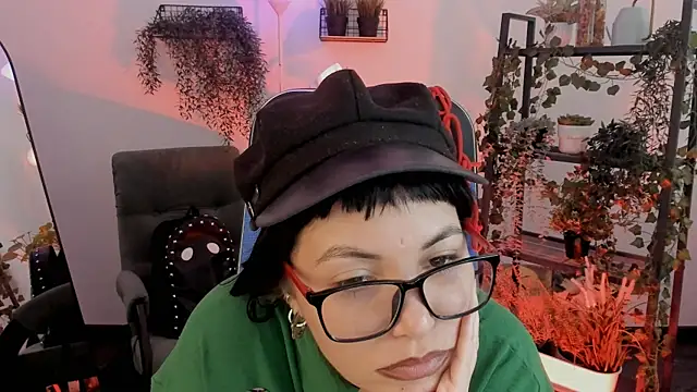Snapshot of NeoGeisha chatting on 16, 5, 2026 NeoGeisha online show from 16, 5, 2026
