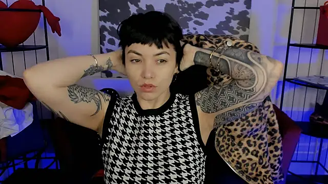 Snapshot of NeoGeisha chatting on 4, 6, 2026 NeoGeisha online show from 4, 6, 2026