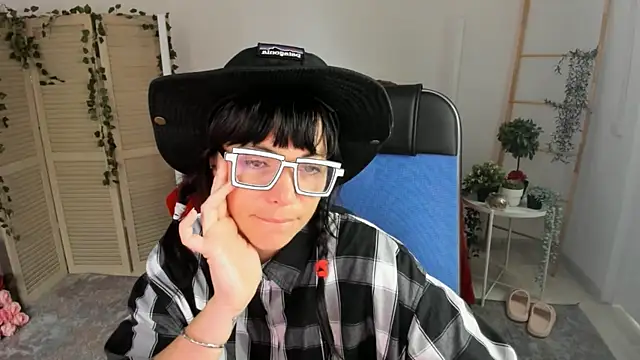 NeoGeisha online show from 10, 8, 2026