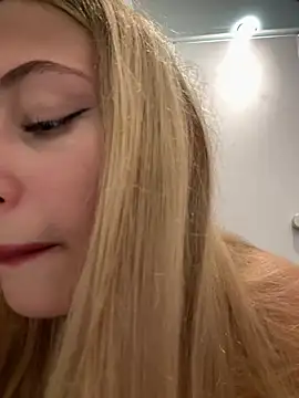 blonde exe online show from 6, 8, 2026