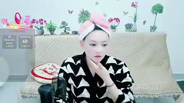 Snapshot of xiaomin-33 chatting on 18, 2, 2026 xiaomin-33 online show from 18, 2, 2026