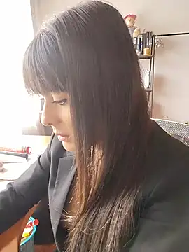 Snapshot of Lyonette_reading1 chatting on 1, 6, 2026 Lyonette reading1 online show from 1, 6, 2026
