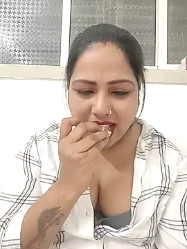 Indian AngelPriyanka123 online show from 15, 3, 2026