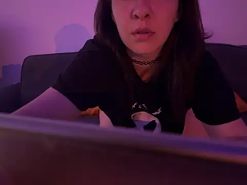 Yuliastar online show from 3, 5, 2026