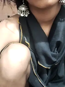 Sexy-Raziya69 online show from 16, 4, 2026