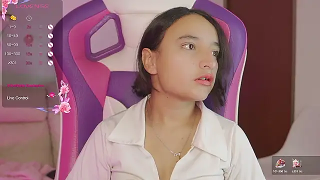  emily jonexs online show from 15, 2, 2026