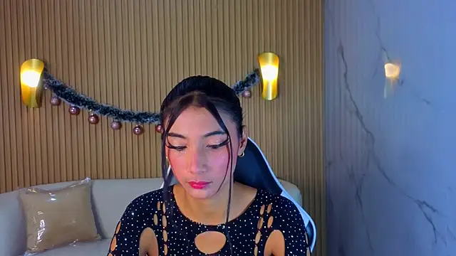 Perla Moon Tx online show from 6, 2, 2026