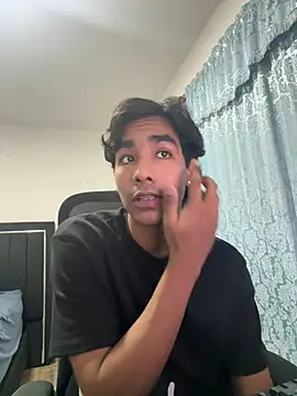 Snapshot of Pedestal_diamant chatting on 5, 3, 2026 Pedestal diamant online show from 5, 3, 2026