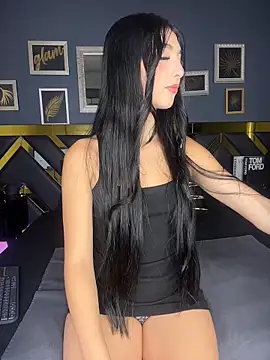 BadLilAngelXXX online show from 22, 4, 2026