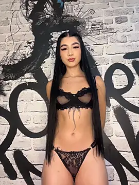 BadLilAngelXXX online show from 13, 6, 2026