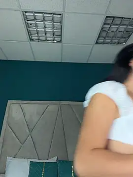 Snapshot of BadLilAngelXXX chatting on 27, 7, 2026 BadLilAngelXXX online show from 27, 7, 2026