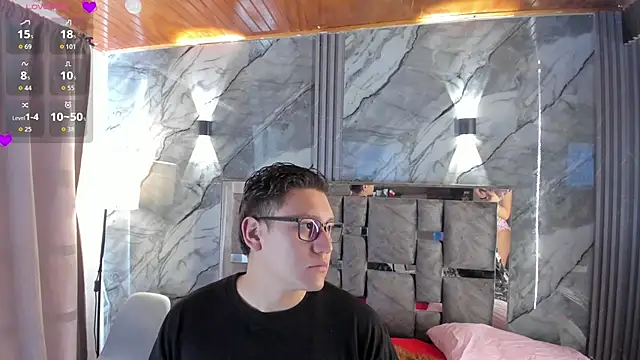 Manson and Zoe online show from 30, 4, 2026