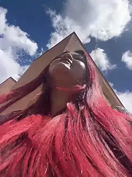 Lia-Moon77 online show from 20, 4, 2026