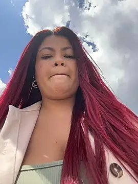 Lia-Moon77 online show from 22, 4, 2026