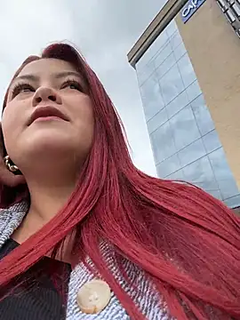Lia-Moon77 online show from 4, 7, 2026