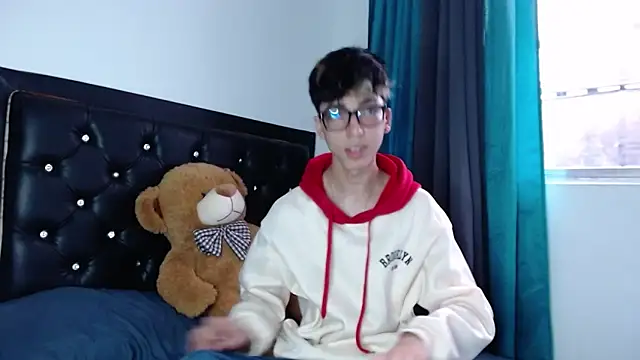 gabriel x18 online show from 15, 3, 2026