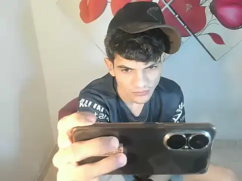 Jesshot bigcock20cm online show from 27, 7, 2026