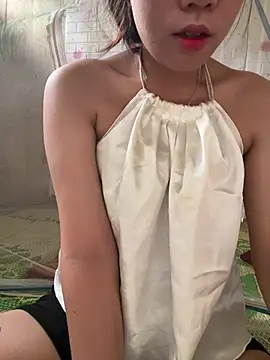 DoliceGirl2k online show from 24, 7, 2026