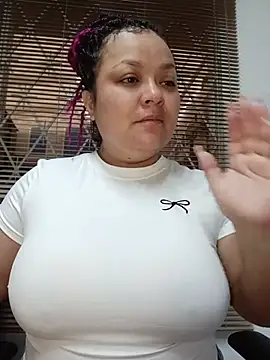 SweettSin online show from 4, 5, 2026