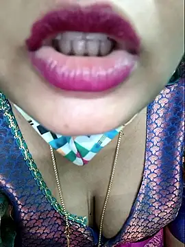 Tamilkannadacouple online show from 25, 4, 2026