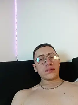 Emmanuel Lust online show from 11, 2, 2026