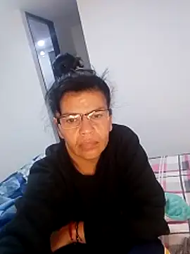 jennifer 0717 online show from 22, 4, 2026