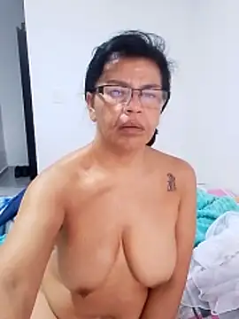 jennifer 0717 online show from 22, 4, 2026