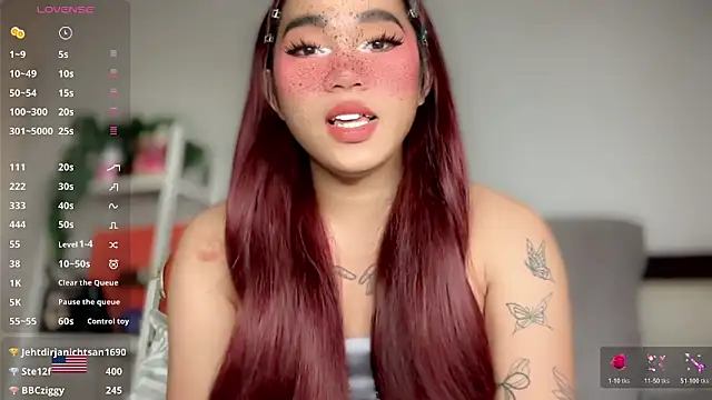 Kelly Mckinney online show from 10, 4, 2026