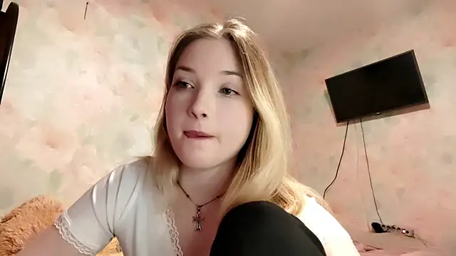 TiaBIanks online show from 27, 4, 2026