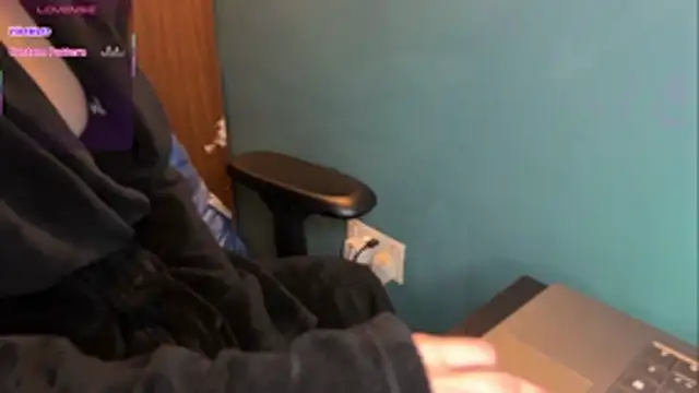 JadeAlexis403 online show from 15, 2, 2026