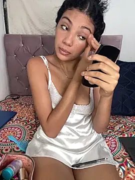 Britney  Latina online show from 25, 2, 2026