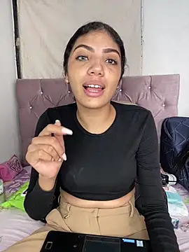 Britney  Latina online show from 13, 3, 2026