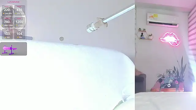lana  kane   online show from 25, 7, 2026