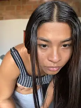 Romie rous online show from 7, 7, 2026