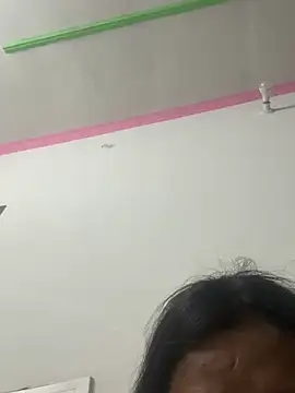 raavigirl online show from 2, 3, 2026