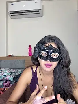 raavigirl online show from 27, 4, 2026