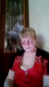 Snapshot of SophieBurns chatting on 9, 6, 2026 SophieBurns online show from 9, 6, 2026