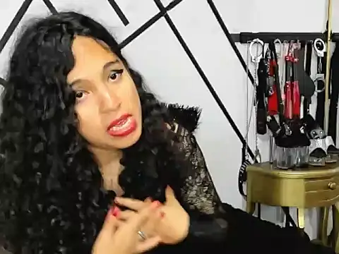 PaulaSchumacher online show from 4, 3, 2026