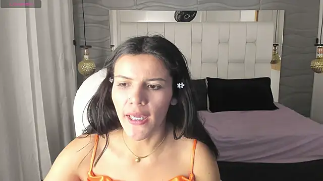 Snapshot of Thaliaa_Lopez chatting on 18, 2, 2026 Thaliaa Lopez online show from 18, 2, 2026