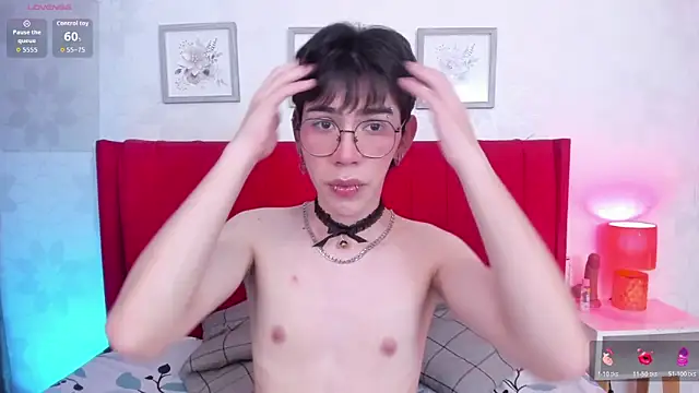 Demian Hush online show from 6, 3, 2026