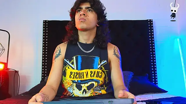 Axell Kussh online show from 14, 2, 2026