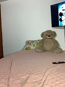 mia petite2007 online show from 10, 3, 2026