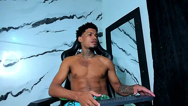 Nehemiaa boy online show from 22, 4, 2026