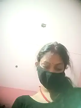 BIG QWEEN NO1 online show from 15, 3, 2026