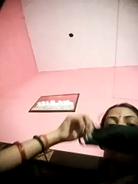 BIG QWEEN NO1 online show from 17, 3, 2026