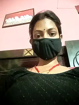 BIG QWEEN NO1 online show from 18, 3, 2026