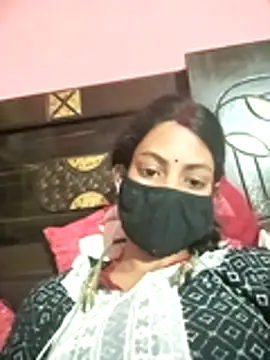 BIG QWEEN NO1 online show from 6, 4, 2026