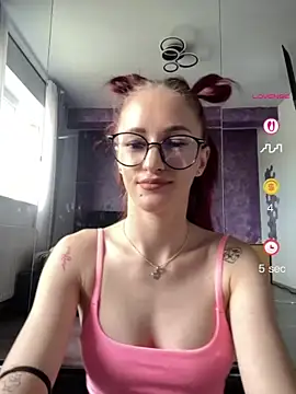 Roxyfoxyyy online show from 21, 5, 2026