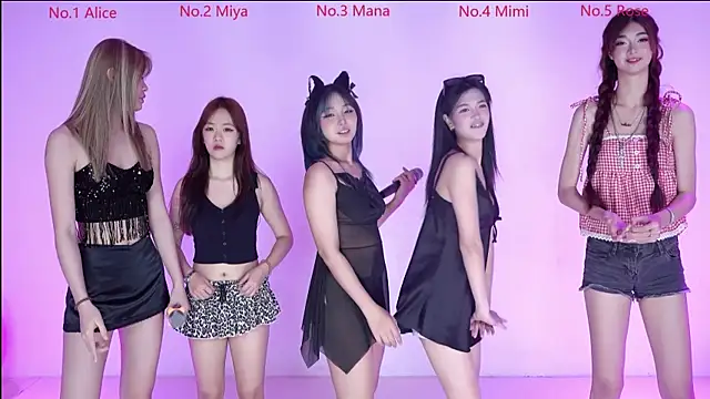 Velvet-girl online show from 26, 4, 2026