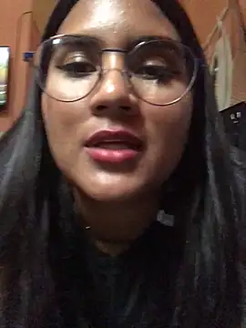 Zoe Renata online show from 14, 6, 2026
